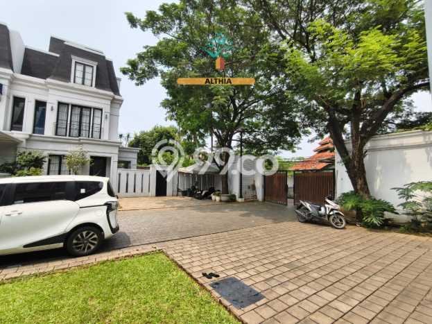 Hunian Elit LB 279m2 Siap Pakai Desain Elegan di Kemang, Jakarta Selatan Hunian Elit LB 279m2 Siap Pakai Desain Elegan di Kemang, Jakarta Selatan