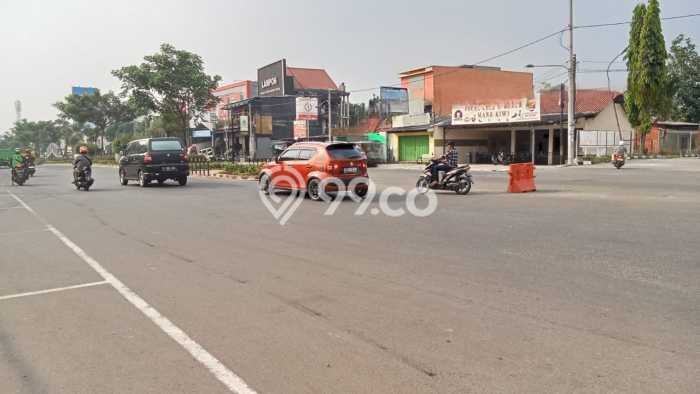 Tanah di BSD, Tangerang Selatan Luas 600m2 Dijual Segera Tanah di BSD, Tangerang Selatan Luas 600m2 Dijual Segera