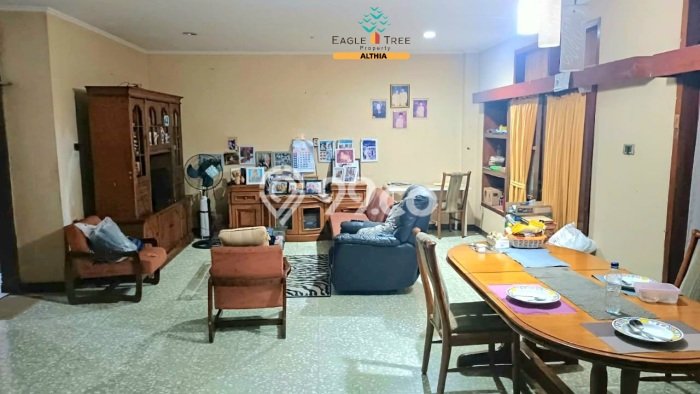Dijual Hunian Mewah dengan Fasilitas Sekitar Lengkap di Kebayoran Lama, Jakarta Selatan Dijual Hunian Mewah dengan Fasilitas Sekitar Lengkap di Kebayoran Lama, Jakarta Selatan