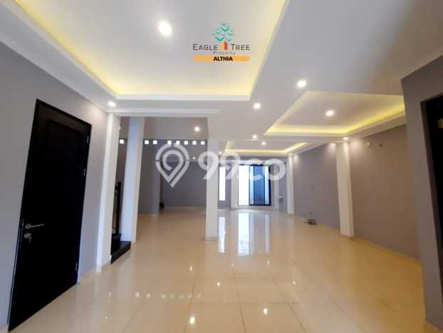 Hunian Mewah LB 288m2 Siap Huni Desain Elegan di BSD, Tangerang Hunian Mewah LB 288m2 Siap Huni Desain Elegan di BSD, Tangerang
