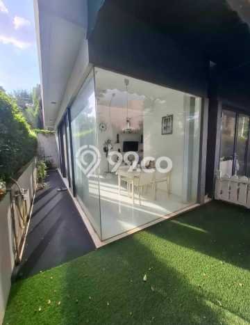 For Sale! Luxury House LT 189m2 Desain Elegan di Veteran For Sale! Luxury House LT 189m2 Desain Elegan di Veteran
