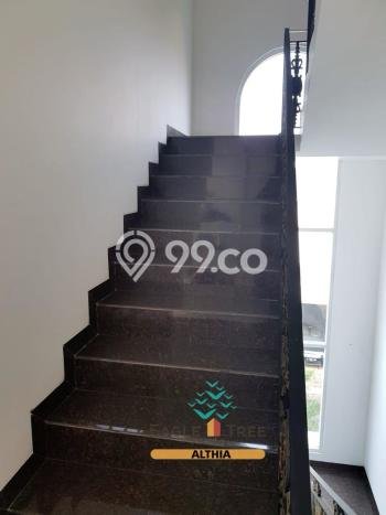 Ready to Use! Premium House LT 285m2 Desain Modern di BSD City Ready to Use! Premium House LT 285m2 Desain Modern di BSD City