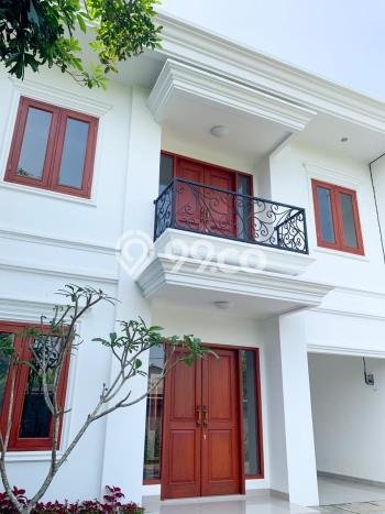 Rumah Modern 3 KT di Graha Raya Tangerang Selatan Semi Furnished Rumah Modern 3 KT di Graha Raya Tangerang Selatan Semi Furnished