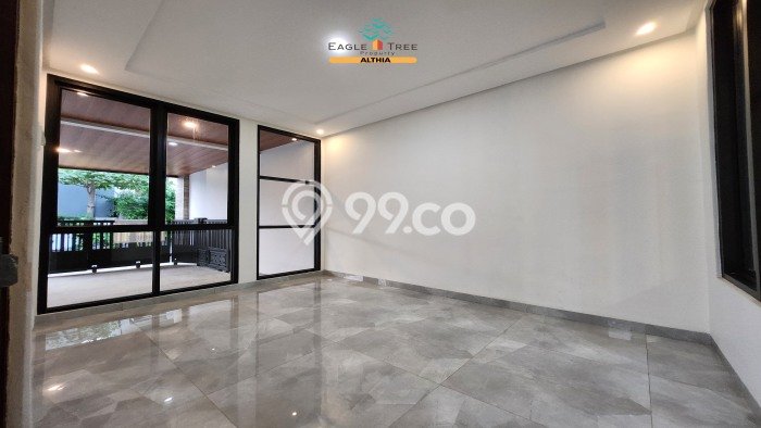 Rumah Mewah LB 300m2 Siap Huni Desain Elegan di Bintaro, Tangerang Selatan Rumah Mewah LB 300m2 Siap Huni Desain Elegan di Bintaro, Tangerang Selatan