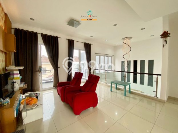 Rumah Elit LB 550m2 Siap Pakai Desain Elegan di BSD, Tangerang Rumah Elit LB 550m2 Siap Pakai Desain Elegan di BSD, Tangerang