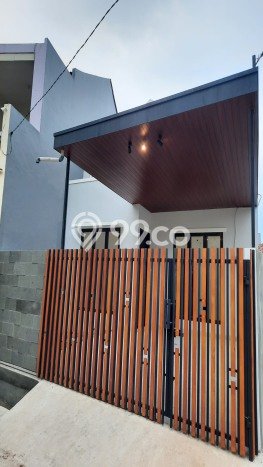 Rumah Minimalis 3 Kamar LT 130m2 di Bintaro Rumah Minimalis 3 Kamar LT 130m2 di Bintaro