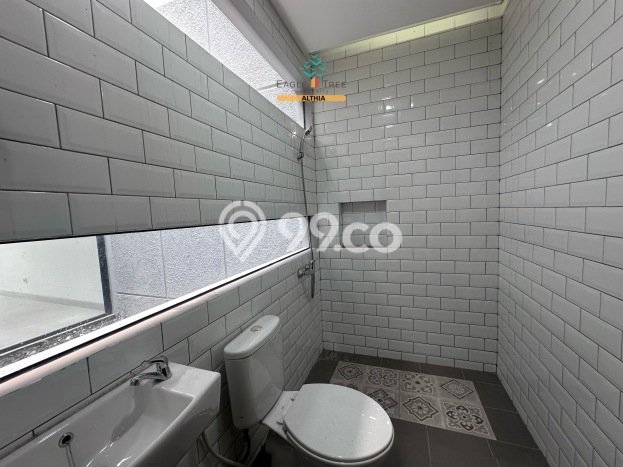 Jual Rumah Eksklusif 3 KT di BSD, Tangerang Jual Rumah Eksklusif 3 KT di BSD, Tangerang