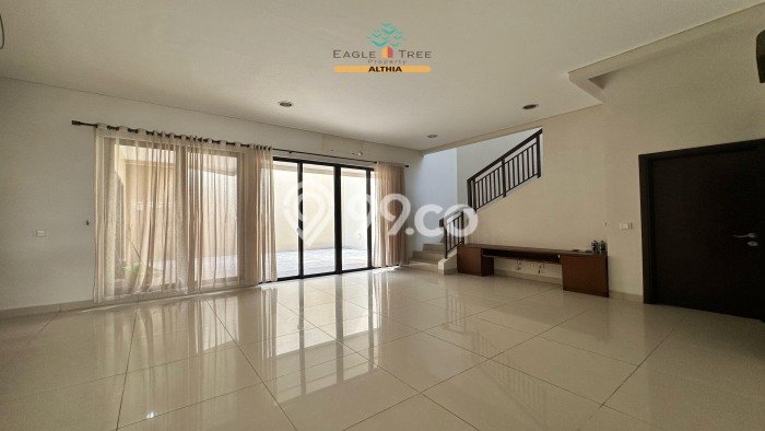 For Sale! Luxury House LT 144m2 Desain Modern di BSD For Sale! Luxury House LT 144m2 Desain Modern di BSD
