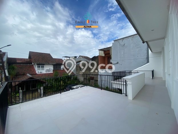 Dijual Rumah Mewah Elegan Dengan View Eksklusif di Villa Melati Mas, Tangerang Selatan Dijual Rumah Mewah Elegan Dengan View Eksklusif di Villa Melati Mas, Tangerang Selatan