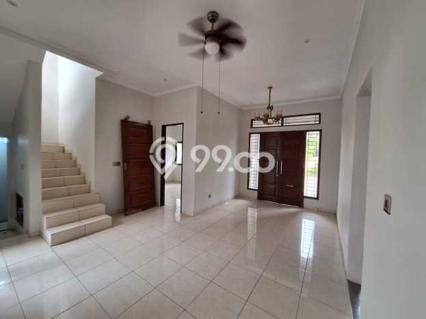 Rumah LB 190m² di Pusat Kota Serpong Utara, Tangerang Selatan - Lokasi Premium Rumah LB 190m² di Pusat Kota Serpong Utara, Tangerang Selatan - Lokasi Premium