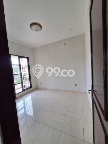 Rumah LB 190m² di Pusat Kota Serpong Utara, Tangerang Selatan - Lokasi Premium Rumah LB 190m² di Pusat Kota Serpong Utara, Tangerang Selatan - Lokasi Premium