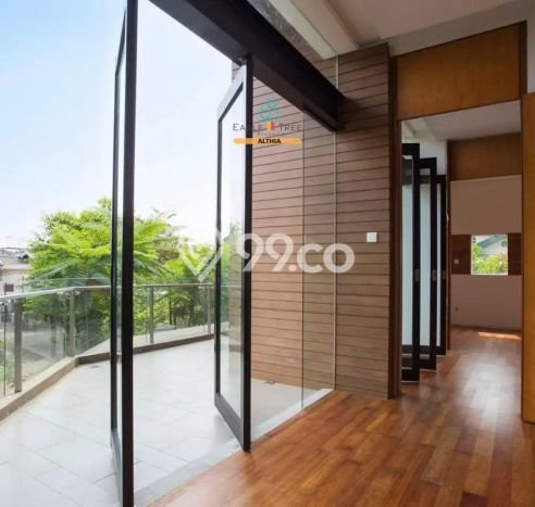 Jual Segera Rumah LT 325m² / LB 600m² di Lokasi Premium Bintaro, Tangerang Selatan Jual Segera Rumah LT 325m² / LB 600m² di Lokasi Premium Bintaro, Tangerang Selatan