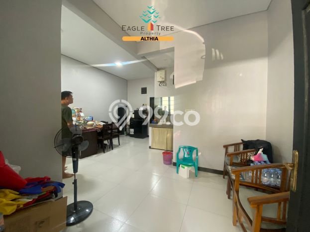 For Sale Hunian Rumah Terawat 5 Kamar di BSD, Tangerang For Sale Hunian Rumah Terawat 5 Kamar di BSD, Tangerang