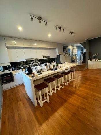 Dijual Rumah Luas Megah Dengan View Cantik di Bintaro, Tangerang Selatan Dijual Rumah Luas Megah Dengan View Cantik di Bintaro, Tangerang Selatan