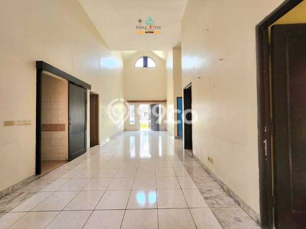 For Sale! Luxury House LT 200m2 Desain Modern di Alam Sutera For Sale! Luxury House LT 200m2 Desain Modern di Alam Sutera