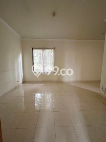 KESEMPATAN TERBAIK! Rumah Nyaman di BSD, Luas 180m² Bangunan 120m² KESEMPATAN TERBAIK! Rumah Nyaman di BSD, Luas 180m² Bangunan 120m²