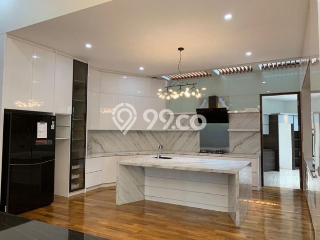 Dijual Rumah Luas Megah Dengan View Cantik di BSD Bukit Golf, Tangerang Dijual Rumah Luas Megah Dengan View Cantik di BSD Bukit Golf, Tangerang