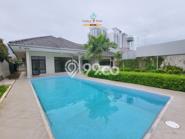 Rumah Elit Modern Tanpa Renovasi di Cipete Jakarta Selatan Rumah Elit Modern Tanpa Renovasi di Cipete Jakarta Selatan