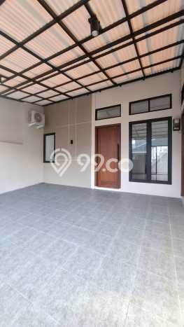 Rumah Modern Cantik 3 Kamar Bisa Langsung Pindah di Ciputat Rumah Modern Cantik 3 Kamar Bisa Langsung Pindah di Ciputat