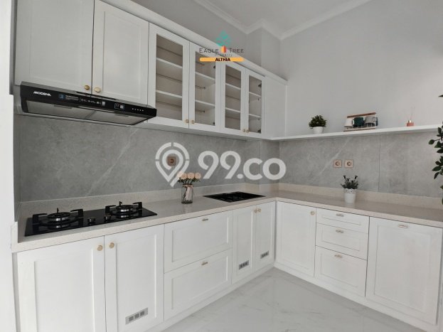 Rumah Elit Modern Tanpa Renovasi di BSD Nusaloka Tangerang Rumah Elit Modern Tanpa Renovasi di BSD Nusaloka Tangerang