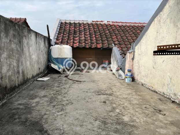 For Sale Hunian Rumah Terawat 4 KT di Villa Melati Mas, Tangerang Selatan For Sale Hunian Rumah Terawat 4 KT di Villa Melati Mas, Tangerang Selatan