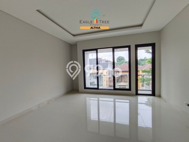 Dijual Rumah Luas Megah Dengan View Cantik di BSD, Tangerang Dijual Rumah Luas Megah Dengan View Cantik di BSD, Tangerang