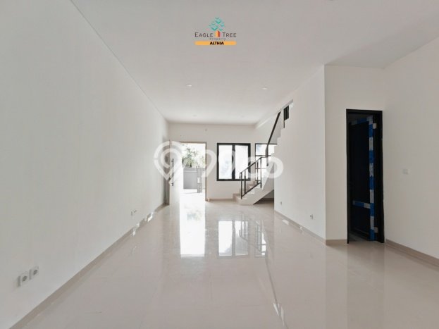 Rumah Modern 4 KT di Villa Melati Mas Tangerang Selatan Unfurnished Rumah Modern 4 KT di Villa Melati Mas Tangerang Selatan Unfurnished