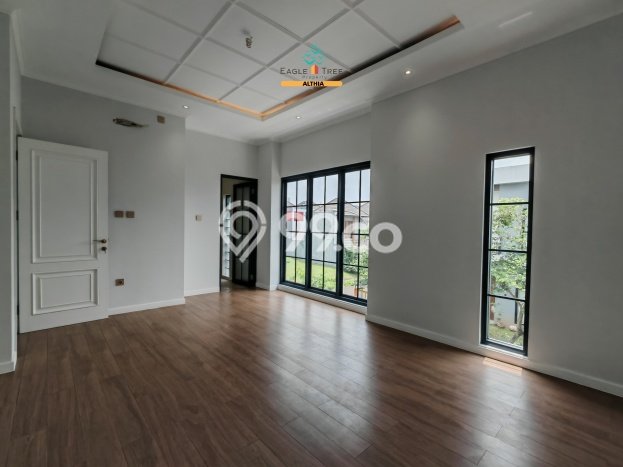 Rumah Elit Modern Tanpa Renovasi di BSD Nusaloka Tangerang Rumah Elit Modern Tanpa Renovasi di BSD Nusaloka Tangerang