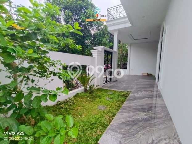 Dijual Rumah Mewah Exclusive di Serpong, Tangerang Selatan Dijual Rumah Mewah Exclusive di Serpong, Tangerang Selatan