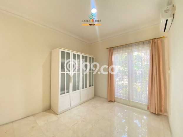 PRIME AREA! Rumah di BSD, 4 KM, Area Premium, LT 383m² LB 337m² PRIME AREA! Rumah di BSD, 4 KM, Area Premium, LT 383m² LB 337m²