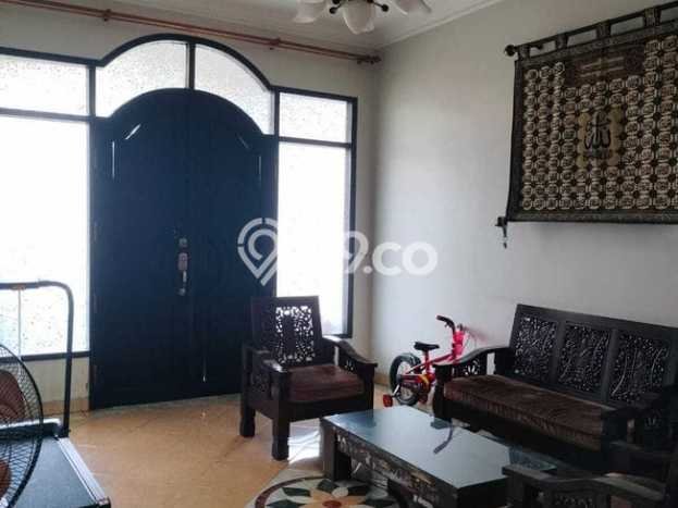 Hunian Elit LB 198m2 Siap Pakai Desain Elegan di Pondok Ranji, Tangerang Selatan Hunian Elit LB 198m2 Siap Pakai Desain Elegan di Pondok Ranji, Tangerang Selatan
