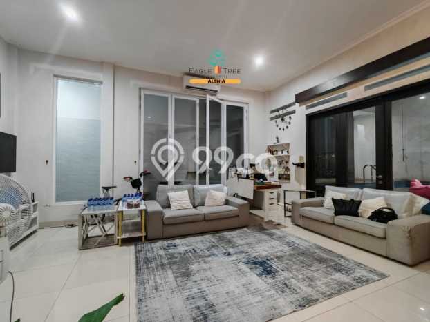 Ready to Use! Luxury House LT 246m2 Desain Elegan di Bintaro Ready to Use! Luxury House LT 246m2 Desain Elegan di Bintaro