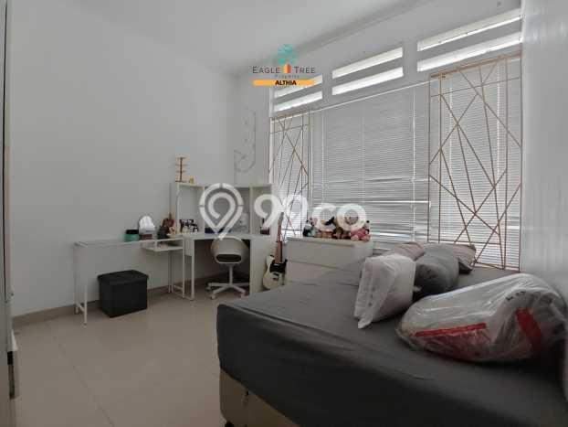 Ready to Use! Luxury House LT 246m2 Desain Elegan di Bintaro Ready to Use! Luxury House LT 246m2 Desain Elegan di Bintaro