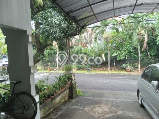 Rumah Luxury Modern Siap Huni di Bintaro Tangerang Selatan Rumah Luxury Modern Siap Huni di Bintaro Tangerang Selatan