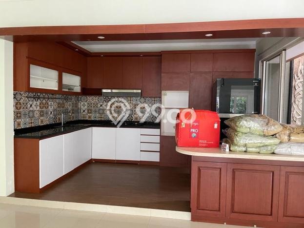 Disewakan! Rumah 4 Kamar Tidur &
3 Kamar Mandi di Bintaro, Tangerang Selatan Disewakan! Rumah 4 Kamar Tidur &
3 Kamar Mandi di Bintaro, Tangerang Selatan