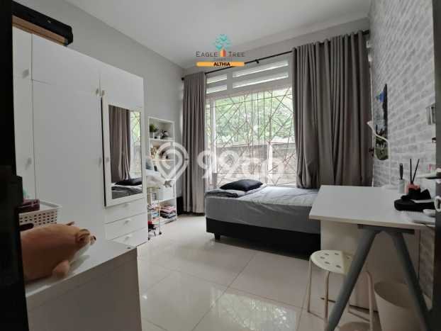 Ready to Use! Luxury House LT 246m2 Desain Elegan di Bintaro Ready to Use! Luxury House LT 246m2 Desain Elegan di Bintaro