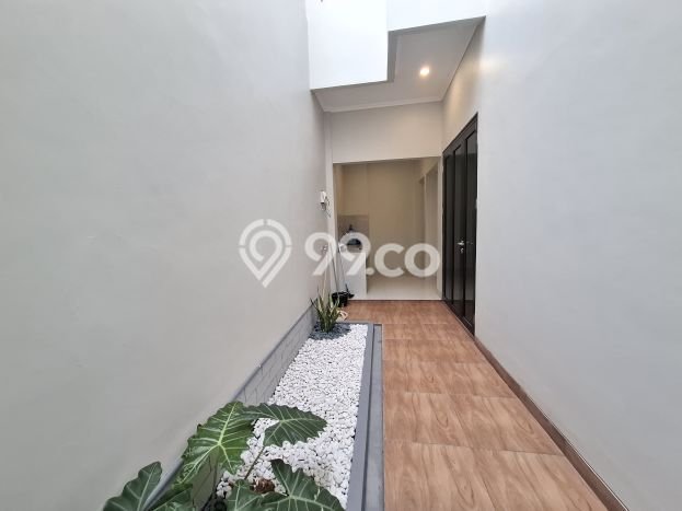 Dijual Cepat Rumah Favorit Siap Huni LB 160m2 di Pesanggrahan, Jakarta Selatan Dijual Cepat Rumah Favorit Siap Huni LB 160m2 di Pesanggrahan, Jakarta Selatan