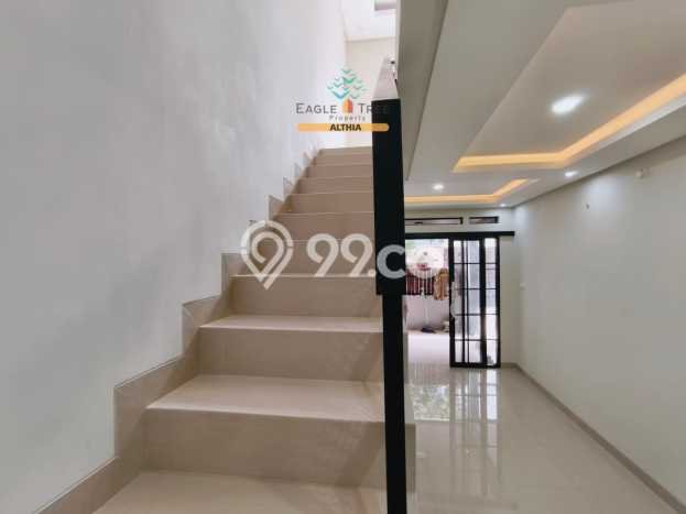 Rumah Modern Cantik 4 Kamar Bisa Langsung Pindah di Pinang Rumah Modern Cantik 4 Kamar Bisa Langsung Pindah di Pinang