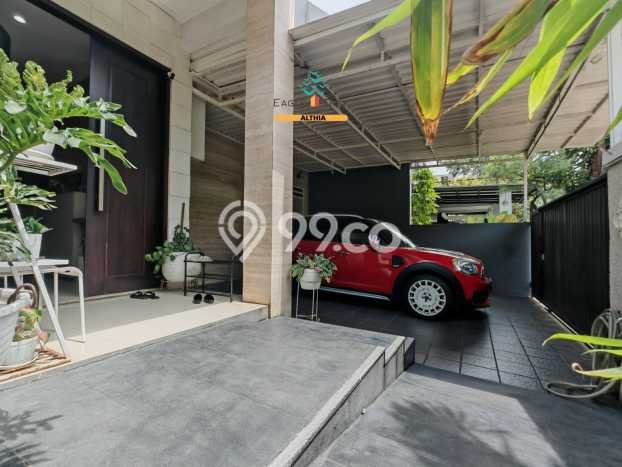 Ready to Use! Luxury House LT 246m2 Desain Elegan di Bintaro Ready to Use! Luxury House LT 246m2 Desain Elegan di Bintaro