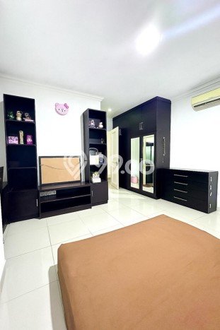 Rumah Luxury Modern Tanpa Renovasi di BSD Nusaloka Tangerang Rumah Luxury Modern Tanpa Renovasi di BSD Nusaloka Tangerang