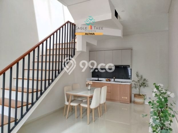 Rumah Luas Asri 4 KT Siap Pakai di BSD Nusaloka Tangerang Rumah Luas Asri 4 KT Siap Pakai di BSD Nusaloka Tangerang