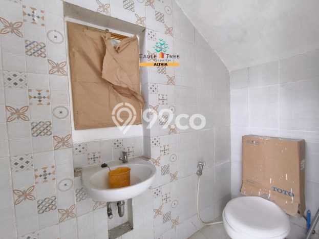 Rumah Strategis Modern Lb 200m2 di Pesanggrahan, Jakarta Selatan Rumah Strategis Modern Lb 200m2 di Pesanggrahan, Jakarta Selatan