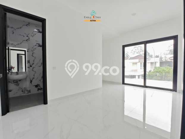 Rumah Luxury Modern Tanpa Renovasi di BSD City Tangerang Rumah Luxury Modern Tanpa Renovasi di BSD City Tangerang