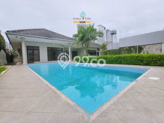 Rumah Minimalis LT 916m² Siap Huni di Cipete, Dekat Pusat Perbelanjaan, Jakarta Selatan Rumah Minimalis LT 916m² Siap Huni di Cipete, Dekat Pusat Perbelanjaan, Jakarta Selatan