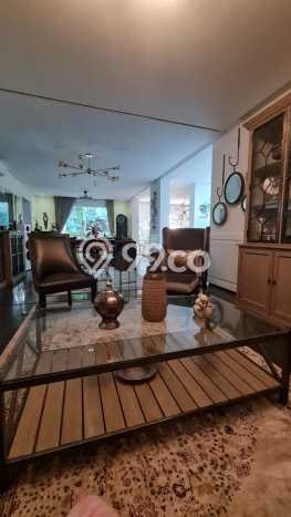 Dijual Rumah Mewah Elegan Dengan View Cantik di Bintaro, Tangerang Selatan Dijual Rumah Mewah Elegan Dengan View Cantik di Bintaro, Tangerang Selatan