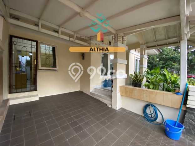 BEST PRICE! Rumah Berkualitas di Bintaro, Luas 141m² Bangunan 180m² BEST PRICE! Rumah Berkualitas di Bintaro, Luas 141m² Bangunan 180m²
