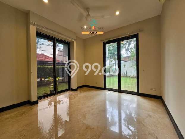 Siap Huni Hunian Elit 6 Kamar di Cilandak Dekat ke Mana Saja Siap Huni Hunian Elit 6 Kamar di Cilandak Dekat ke Mana Saja