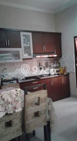 Jual Cepat Rumah di Regency Melati Mas 2 Lantai SHM Bagus Jual Cepat Rumah di Regency Melati Mas 2 Lantai SHM Bagus