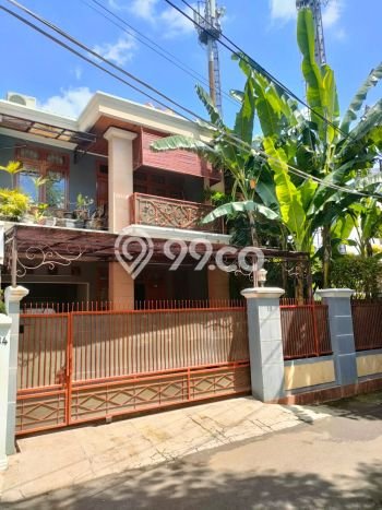 For Sale! Premium House LT 182m2 Desain Elegan di SCBD For Sale! Premium House LT 182m2 Desain Elegan di SCBD