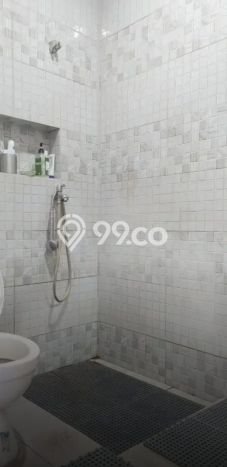 Rumah LT 140m² Dekat Sekolah di Pesanggrahan, Jakarta Selatan Rumah LT 140m² Dekat Sekolah di Pesanggrahan, Jakarta Selatan